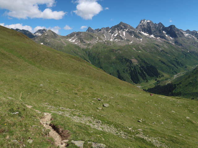 zwischen Gstansjöchl und Pfluntal