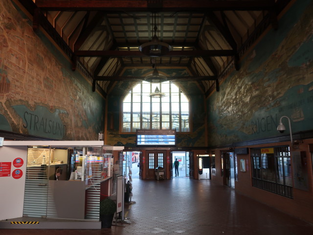 Hauptbahnhof Stralsund (22. Juni)