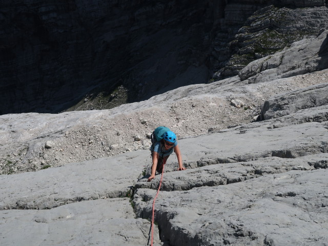 'Ulli, da Tanzbodn is insa': Sabine in der 13. Seillänge