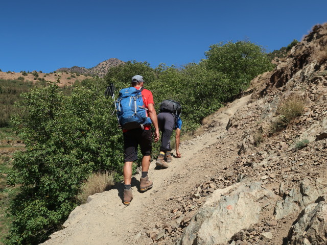 Hans-Jörg und Abdeslam zwischen Tizi Oussem und Azib Tamsoult (27. Sep.)