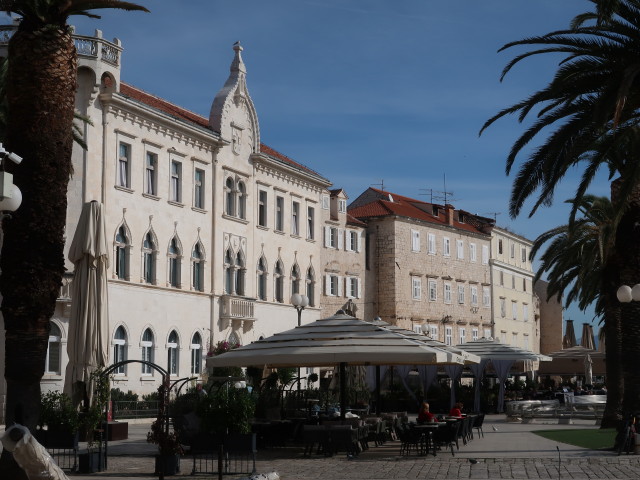 Obala bana Berislavica in Trogir (26. Okt.)