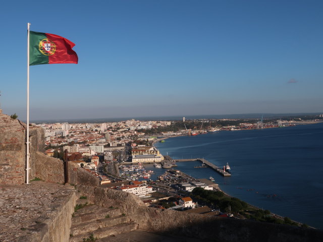 Setúbal vom Forte de Sao Filipe aus (26. Nov.)