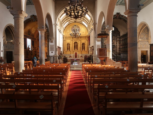Ronald in der Igreja de Santa Maria in Faro (1. Dez.)