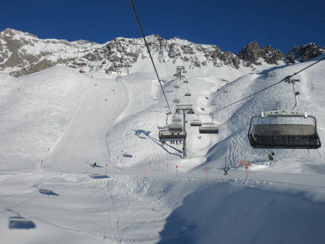 Pfannenbachpiste von der Arlenmähderbahn aus (15. Jän.)