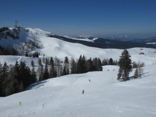 Sarah auf der Grubhörndl-Familienpiste