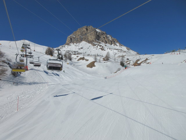 Piste Belvedere II und Piste Mario von der Sesselbahn Lezuo aus (24. März)