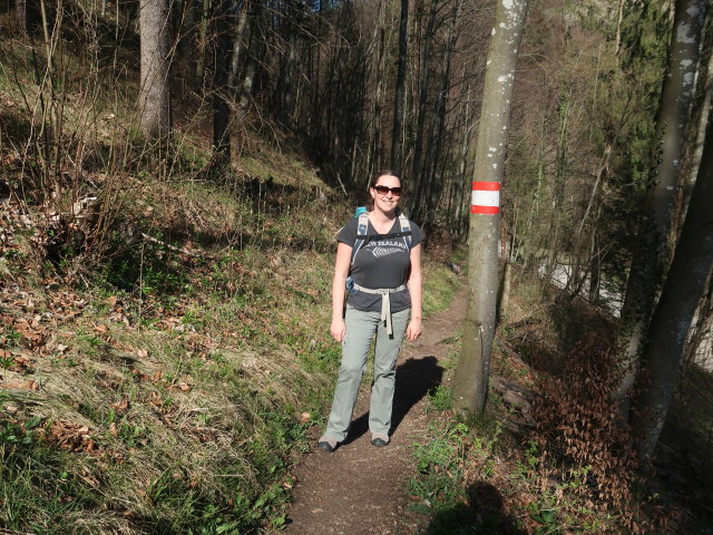 Sabine am Jägersteig zwischen Stift Lilienfeld und Glatzwiesensattel