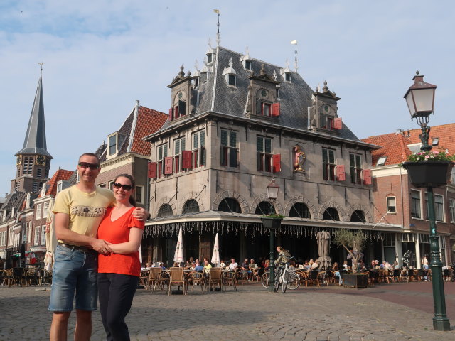 Ich und Sabine am Roode Steen in Hoorn (17. Mai)