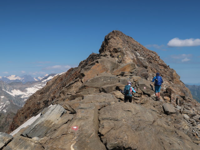Sarah und Georg zwischen Baumbachspitze und Schareck (3. Juli)