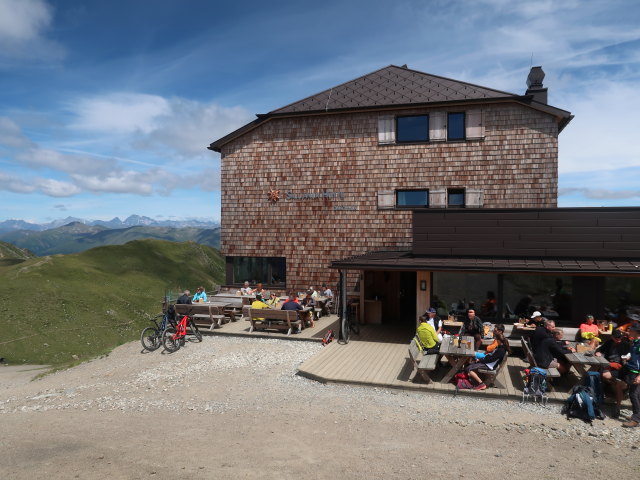 Sillianer Hütte, 2.452 m (9. Juli)