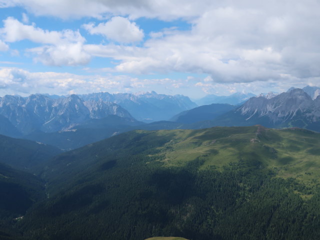 von der Großen Kinigat Richtung Südwesten (10. Juli)