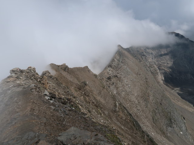 Klagenfurter Jubiläumsweg zwischen Otto-Umlauft-Biwakschachtel und Krumlkeeskopf