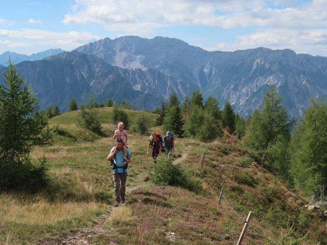 Stefan, Emma, Anja Liv und Sonja zwischen Gamperlehütte und Böses Weibele