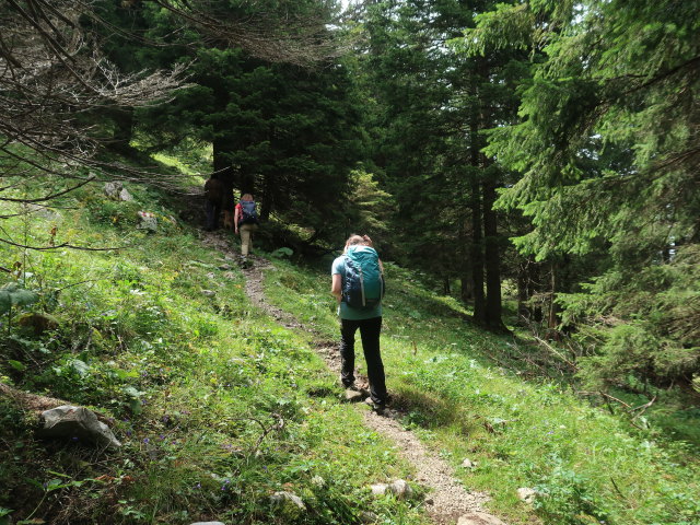 Manuel, Hannelore und Sabine zwischen Tonionalm und Tonion