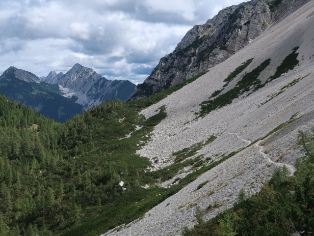 zwischen Veliki vrh und Planinski dom na Zelenici