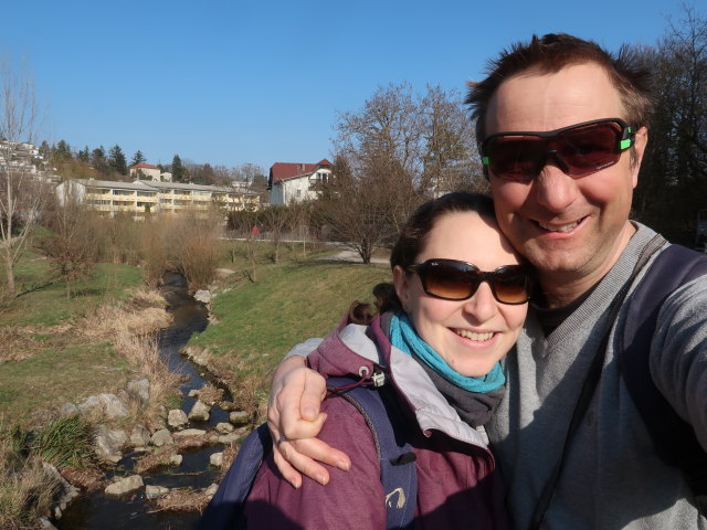 Sabine und ich neben der Liesing in Rodaun