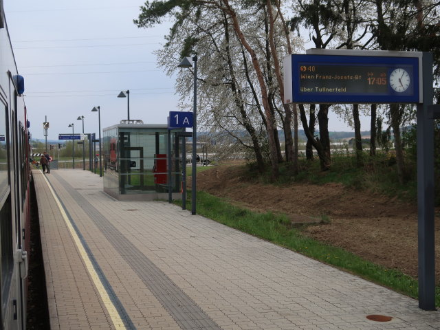 Haltestelle Atzenbrugg, 191 m