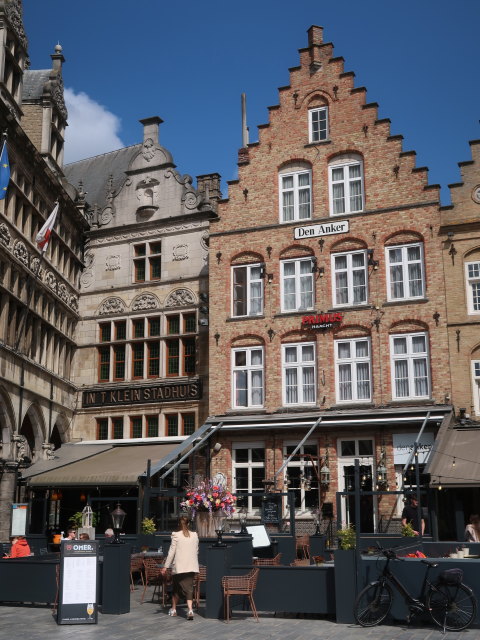 Grote Markt in Ieper (25. Mai)