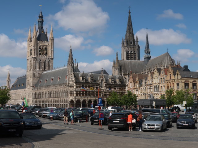Grote Markt in Ieper (25. Mai)