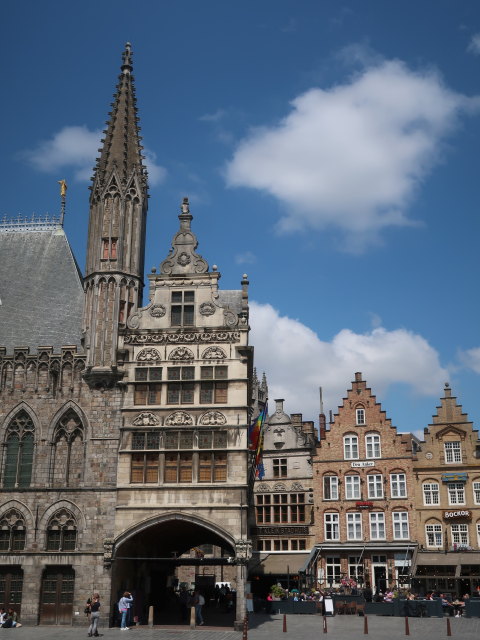 Grote Markt in Ieper (25. Mai)