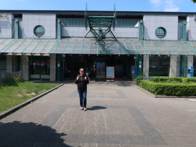 Sabine bei der Station Oudenaarde (25. Mai)