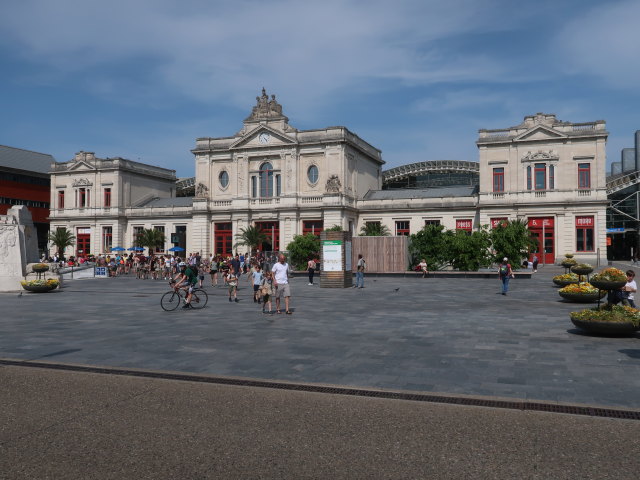 Sabine bei der Station Leuven (28. Mai)