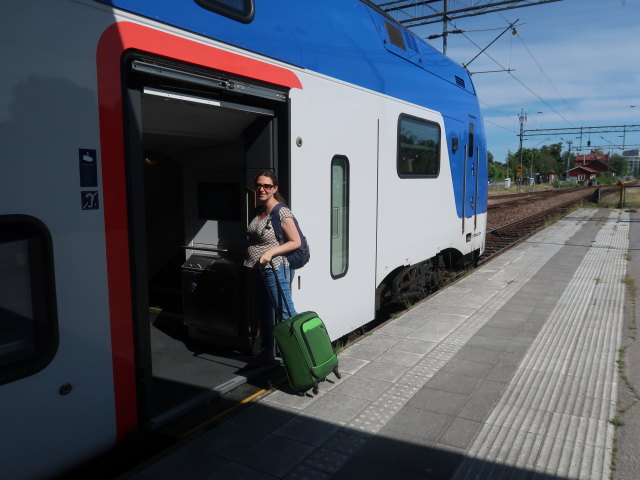 Sabine in der Linköping Centralstation (23. Juni)