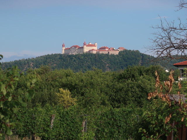 Stift Göttweig, 425 m