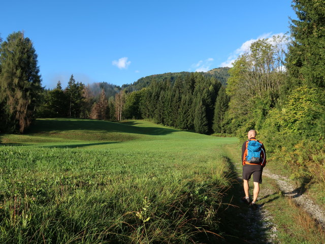 Frank zwischen Maria Schnee und Lamprecht