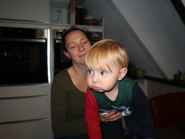 Sabine und Nils im Haus meiner Eltern (18. Nov.)