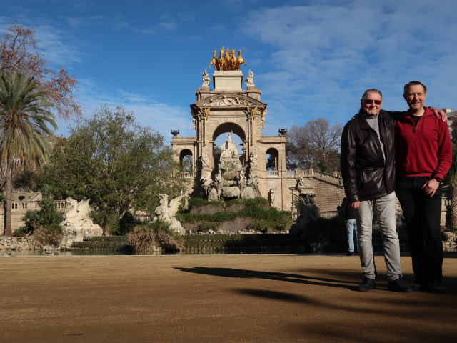 Papa und ich bei der Cascada del Parc de la Ciutadella (7. Jän.)
