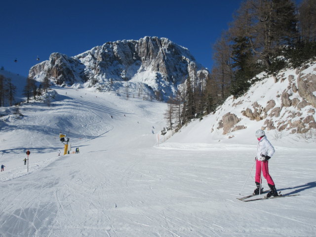 Larissa auf der Trogkofelabfahrt