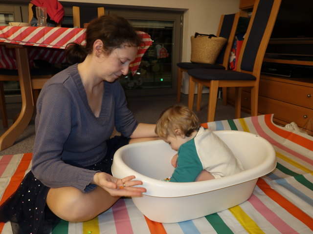 Sabine und Nils in unserer Wohnung