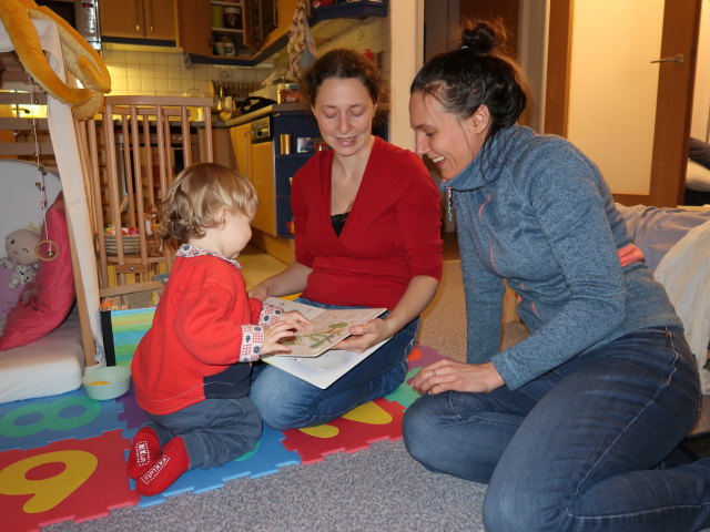Nils, Sabine und Ursa in unserer Wohnung