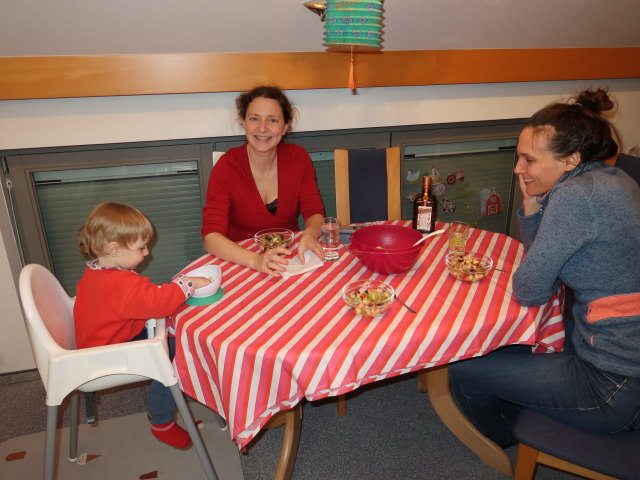 Nils, Sabine und Ursa in unserer Wohnung
