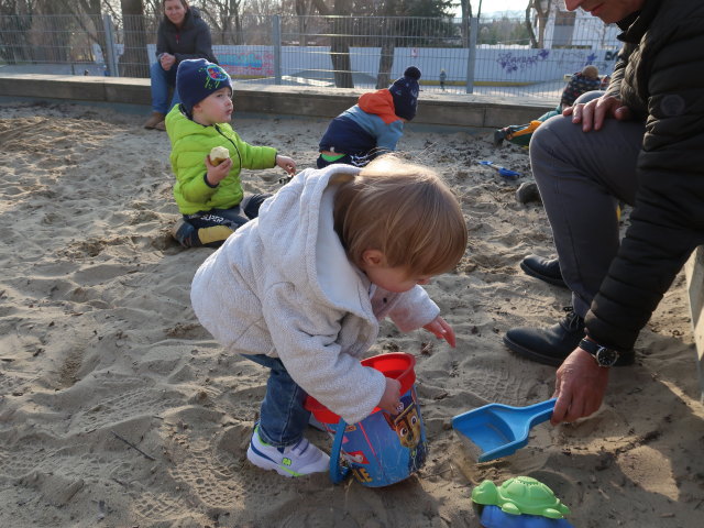 Nils am Spielplatz Lorettowiese