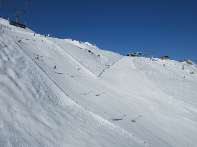 neben der Schwarzköpflebahn