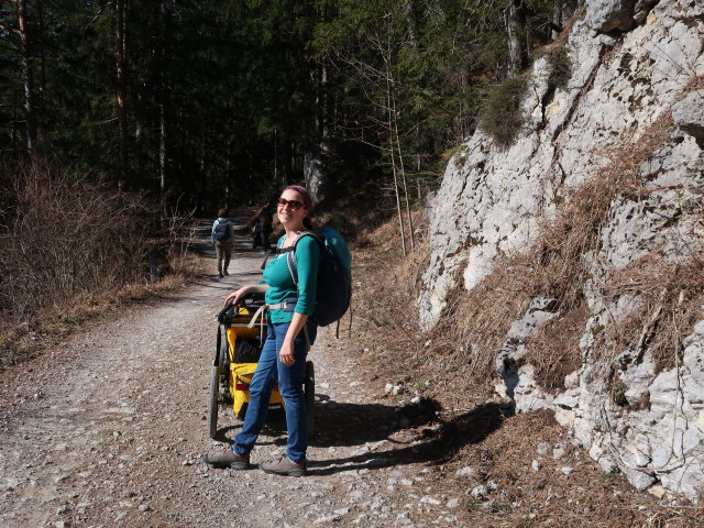 Hannelore, Manuel und Sabine am Römerweg zwischen Unternberg und Fadengraben