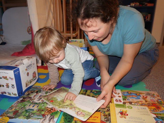 Nils und Sabine in unserer Wohnung
