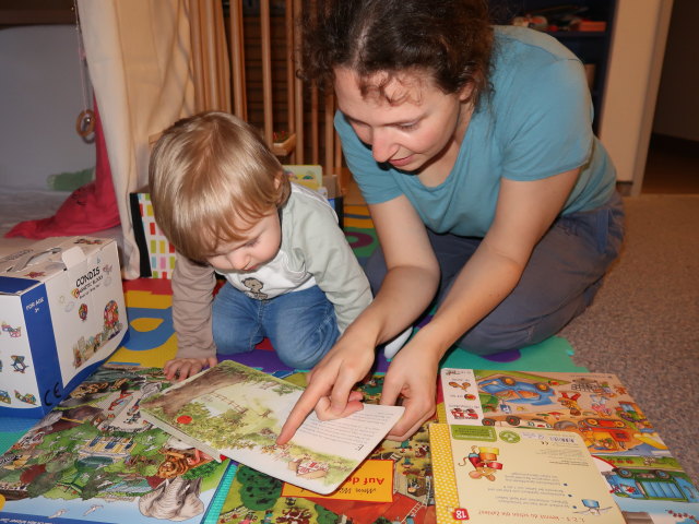 Nils und Sabine in unserer Wohnung