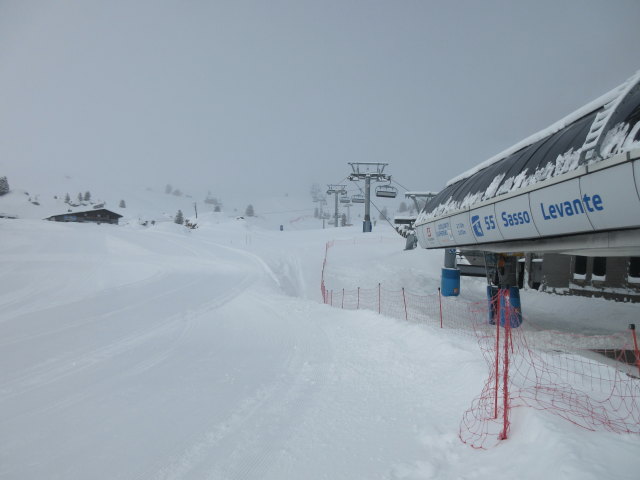 Talstation der Sesselbahn Sasso Levante, 2.172 m (16. März)