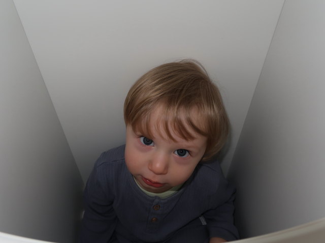 Nils in unserer Wohnung