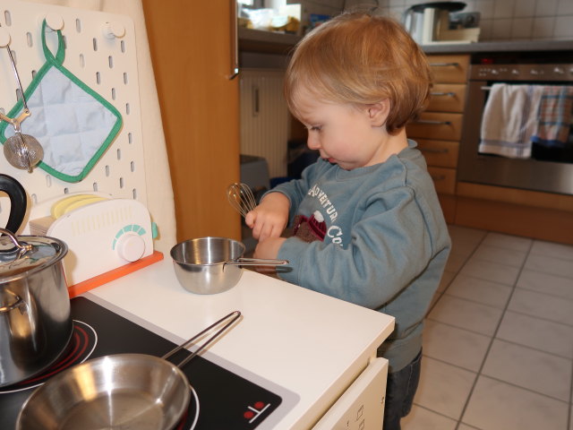 Nils in unserer Wohnung