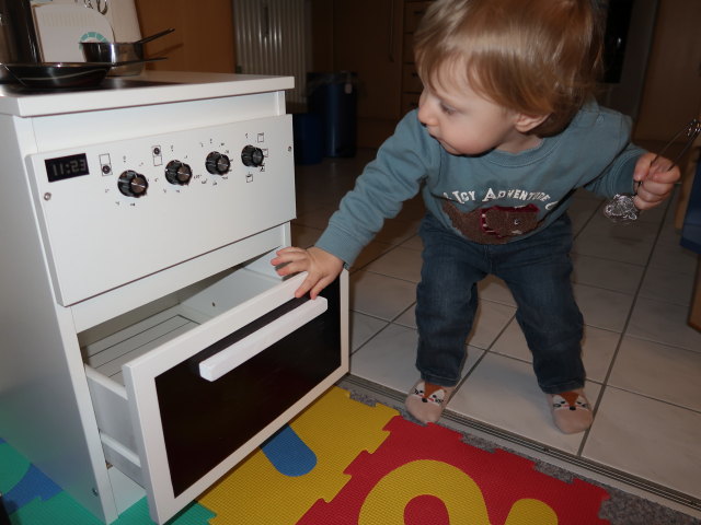 Nils in unserer Wohnung