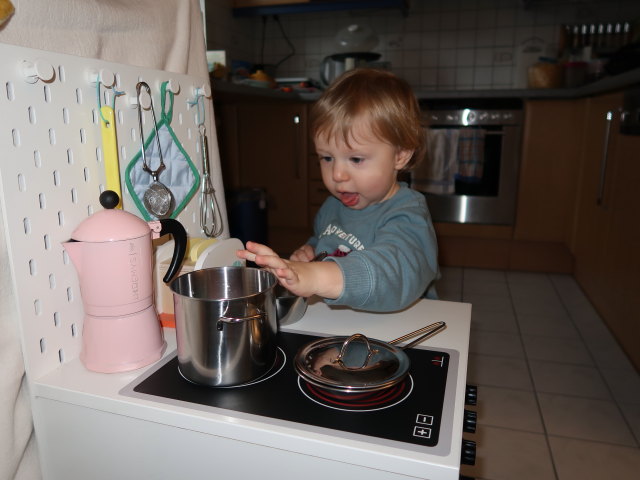 Nils in unserer Wohnung