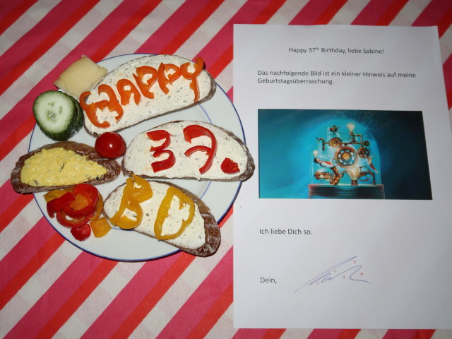 in unserer Wohnung (4. März)