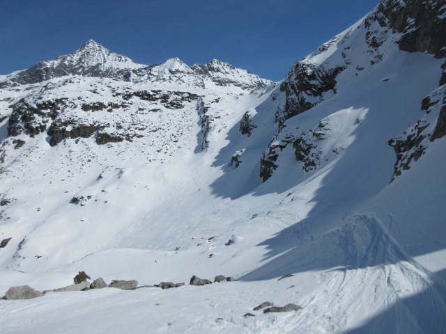 neben der Abfahrt Grünsee