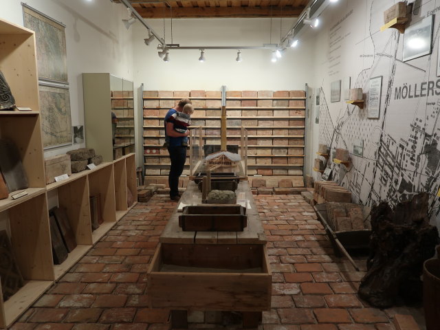 Thomas und Lukas in der Sammlung Ziegeln