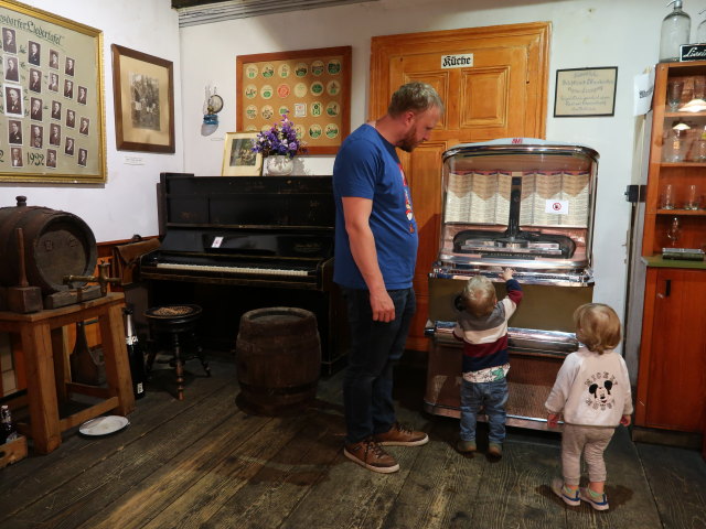 Thomas, Lukas und Nils in der Sammlung Alltag & Handel