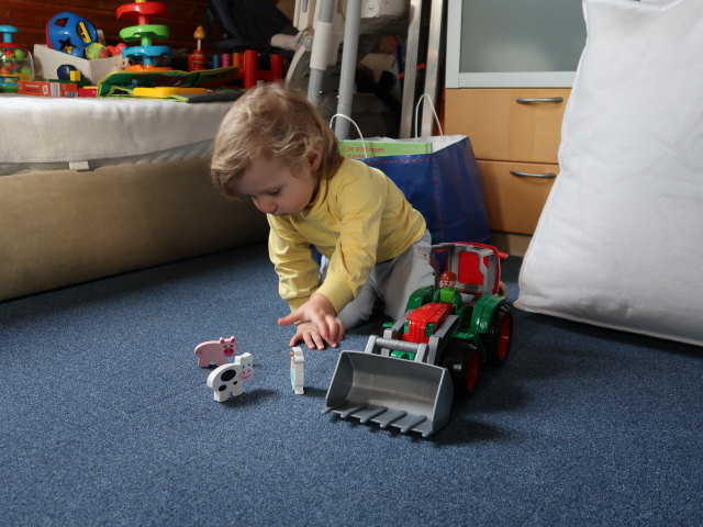 Nils im Haus meiner Eltern